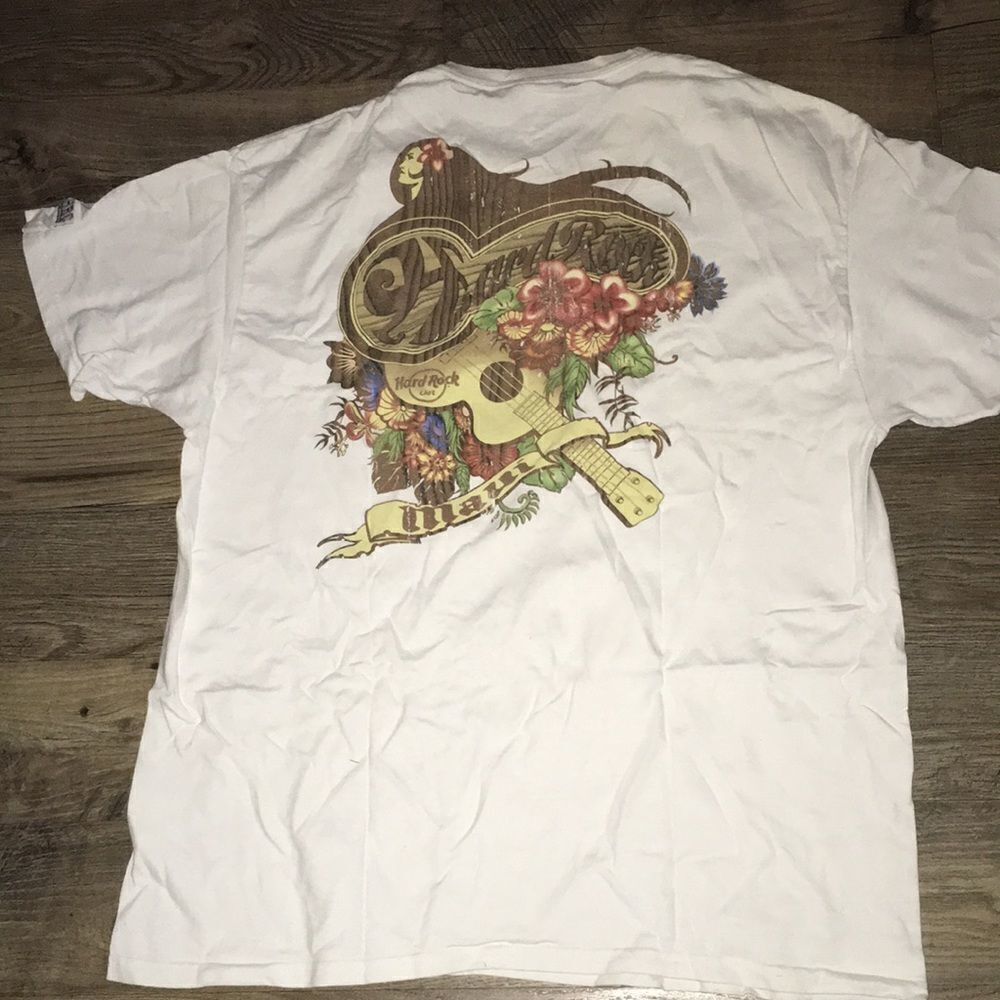 Vintage Hard Rock Cafe Maui Hawaii Guitar T Shirt